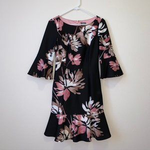 3/4 Sleeve Vince Camuto Dress Pink Floral with Black Size 2 Scuba
